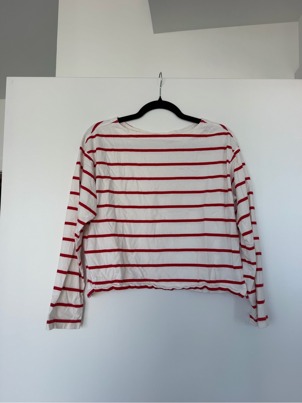 Old Navy Red & White Striped Long-Sleeve Tee